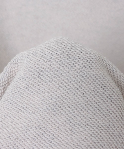 ANME（アンメ）の「ERAReactエンブロイダリーロゴ裏毛スウェットトップス（スウェット・レディース・ネイビー/オートミール/ブラック/アイボリー/チャコールグレー・M/XL/L）」の21枚目の写真