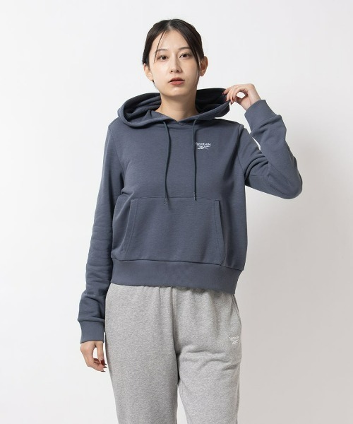 Reebok(リーボック)の「フレンチテリー スモールロゴ フーディー / RI SL FRENCH TERRY HOODIE(パーカー・レディース・ブルーグレー/グレー/ブラック・LARGE/MEDIUM/SMALL/XX-LARGE/X-LARGE/X-SMALL)」の3枚目の写真