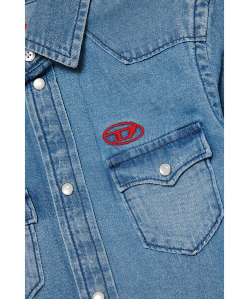 DIESEL(ディーゼル)の「キッズ シャツ CEKO(シャツ/ブラウス・キッズ・インディゴブルー・4Y/8Y/10Y/12Y/14Y/6Y)」の2枚目の写真