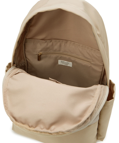 ROPE' PICNIC(ロペピクニック)の「A4対応・撥水加工/リサイクルポリエステルツイルリュック(バックパック/リュック・レディース・ブラック/チャコールグレー/ベージュ/ブルー系その他5/ベージュ系その他・FREE)」の10枚目の写真