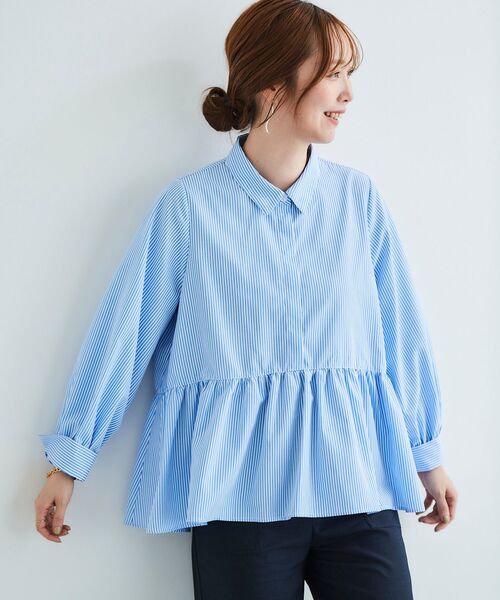 le.coeur blanc(ルクールブラン)の「ギャザーペプラムシャツ(シャツ/ブラウス・レディース・オフホワイト/ブルー系その他3・38)」の2枚目の写真