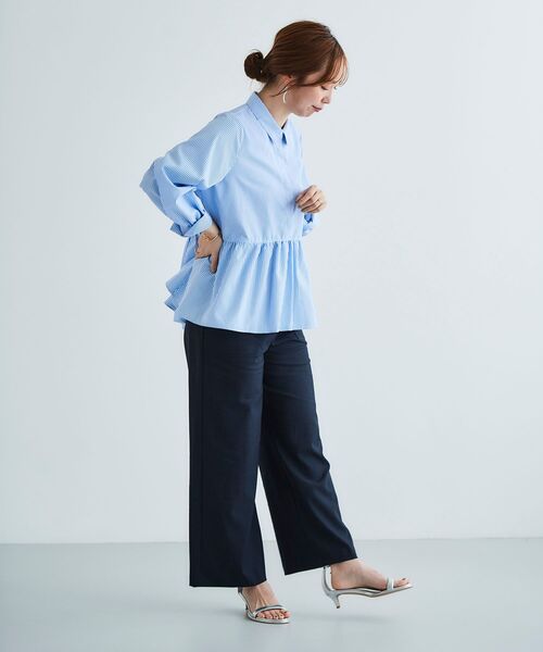 le.coeur blanc(ルクールブラン)の「ギャザーペプラムシャツ(シャツ/ブラウス・レディース・オフホワイト/ブルー系その他3・38)」の16枚目の写真
