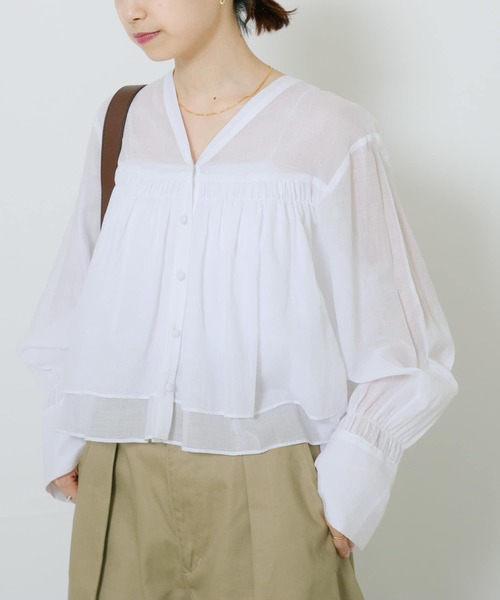 URBAN RESEARCH（アーバンリサーチ）の「コットンボイルフリルブラウス（シャツ/ブラウス・レディース・ブルー/ブラック/ホワイト/ベージュ系その他・FREE）」の8枚目の写真