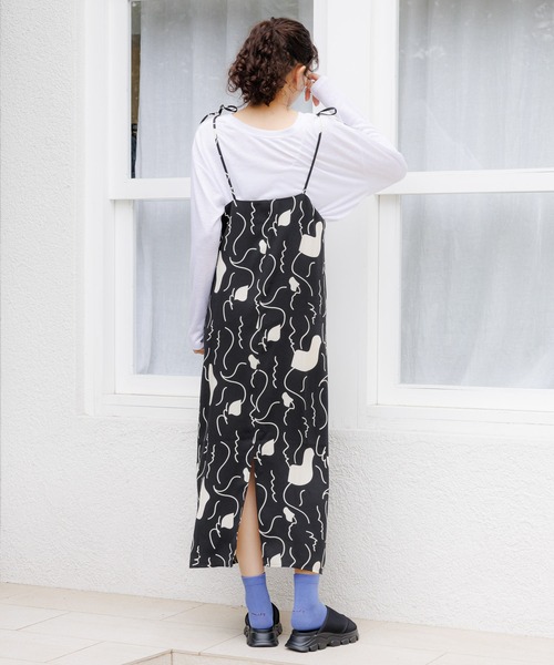 LAKOLE（ラコレ）の「スラブシアー長袖T / 113788（Tシャツ/カットソー・レディース・オフホワイト/チャコールグレー/ブルー・SMALL/MEDIUM）」の7枚目の写真