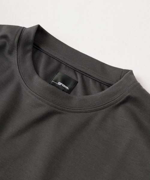 make a ray!（メイク ア レイ！）の「【0】ハート刺繍＆ガールイラスト LOVE MUSIC  ビッグシルエット プリントTシャツ/接触冷感（Tシャツ/カットソー・レディース・チャコールグレー/ホワイト/ブルー系その他/ダークグレー/オフホワイト/ブルー・L/M）」の11枚目の写真