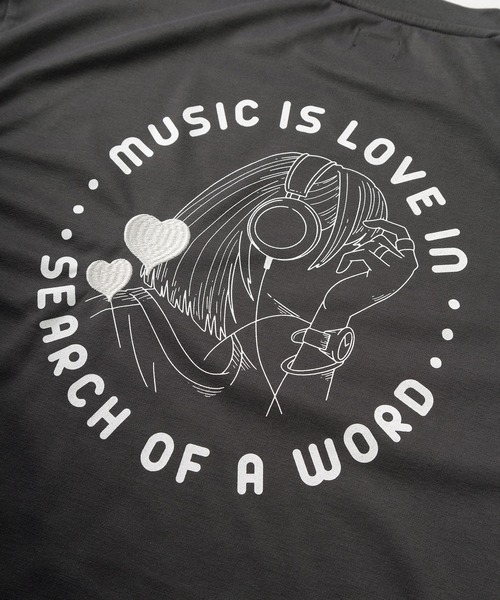 make a ray!（メイク ア レイ！）の「【0】ハート刺繍＆ガールイラスト LOVE MUSIC  ビッグシルエット プリントTシャツ/接触冷感（Tシャツ/カットソー・レディース・チャコールグレー/ホワイト/ブルー系その他/ダークグレー/オフホワイト/ブルー・L/M）」の20枚目の写真