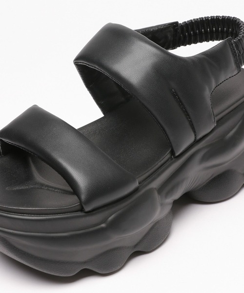 LEPSIM（レプシィム）の「パデットボリュームサンダル　108085（サンダル・レディース・アイボリー/ブラック・LARGE/MEDIUM）」の7枚目の写真