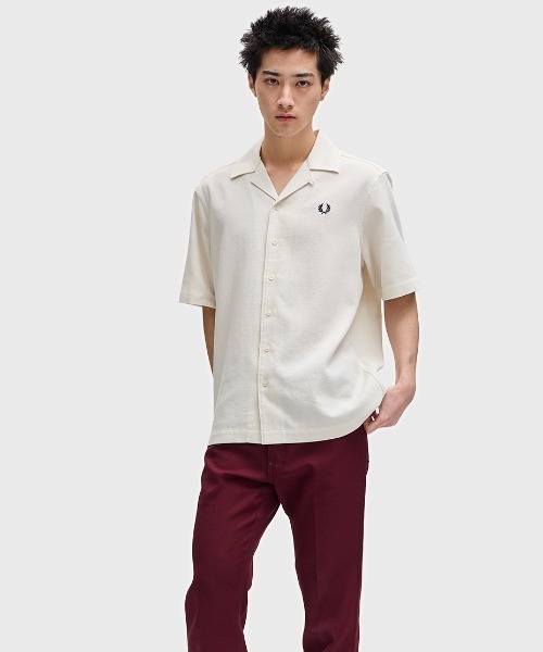 FRED PERRY（フレッドペリー）の「Pique Texture Revere Collar Shirt／ピケテクスチャーオープンカラーシャツ（シャツ/ブラウス・メンズ・ネイビー/サックスブルー/オフホワイト/ベージュ/ネイビー系/ライトブルー・M/L）」の12枚目の写真