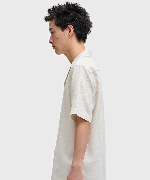 FRED PERRY（フレッドペリー）の「Pique Texture Revere Collar Shirt／ピケテクスチャーオープンカラーシャツ（シャツ/ブラウス・メンズ・ネイビー/サックスブルー/オフホワイト/ベージュ/ネイビー系/ライトブルー・M/L）」の15枚目の写真
