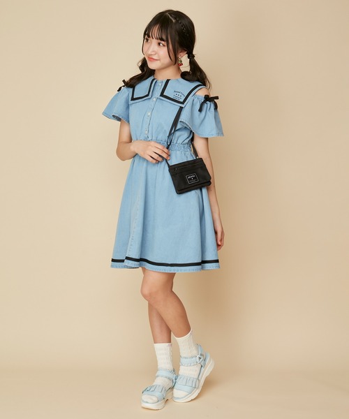 JENNI(ジェニィ)の「フリルガーリースポサン(サンダル・キッズ・アイボリー/ブラック/サックスブルー・20cm/21cm/22cm/23cm/24cm)」の8枚目の写真