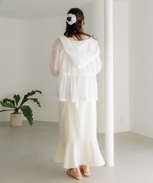 flower（フラワー）の「リボンストラップキャミワンピース（ワンピース・レディース・ブラック/イエロー・FREE）」の12枚目の写真