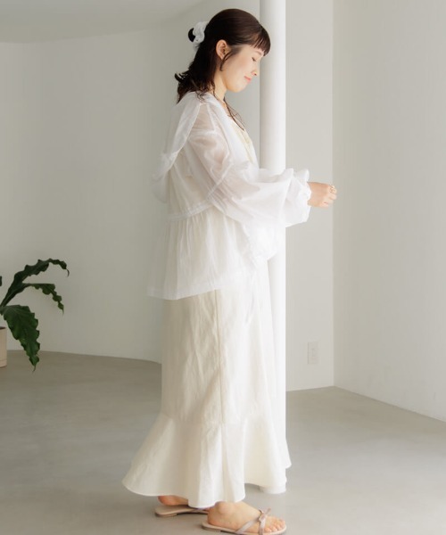 flower（フラワー）の「リボンストラップキャミワンピース（ワンピース・レディース・ブラック/イエロー・FREE）」の13枚目の写真