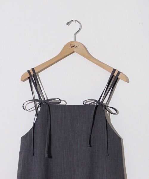 flower（フラワー）の「リボンストラップキャミワンピース（ワンピース・レディース・ブラック/イエロー・FREE）」の21枚目の写真