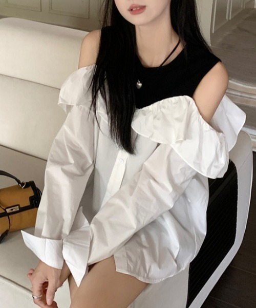 Sibra(シブラ)の「配色フリルブラウス(シャツ/ブラウス・レディース・モカ/ホワイト・M)」の9枚目の写真