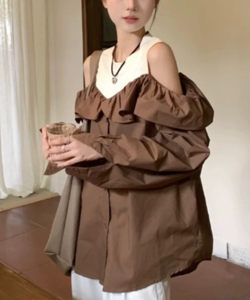 Sibra(シブラ)の「配色フリルブラウス(シャツ/ブラウス・レディース・モカ/ホワイト・M)」の11枚目の写真