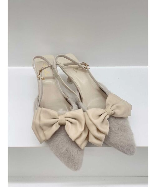 dazzlin（ダズリン）の「エレガントバレエリボンパンプス（パンプス・レディース・ブラック/パープル/ベージュ/オフホワイト/グレー/ピンク・LARGE/MEDIUM）」の7枚目の写真