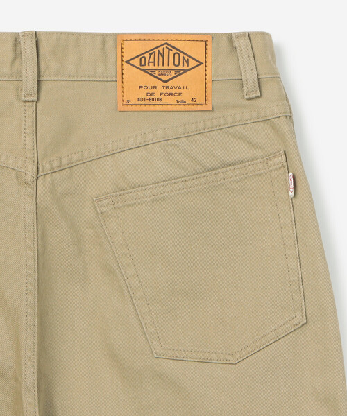 DANTON（ダントン）の「DANTON | コットンカツラギ 5ポケットショーツ MEN（その他パンツ・メンズ・オフホワイト/ベージュ・38/42/40）」の12枚目の写真