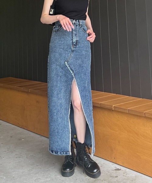 KOBE LETTUCE（コウベレタス）の「スリットデニムスカート（デニムスカート・レディース・ブラック/ブルー/グレー・M/S）」の3枚目の写真