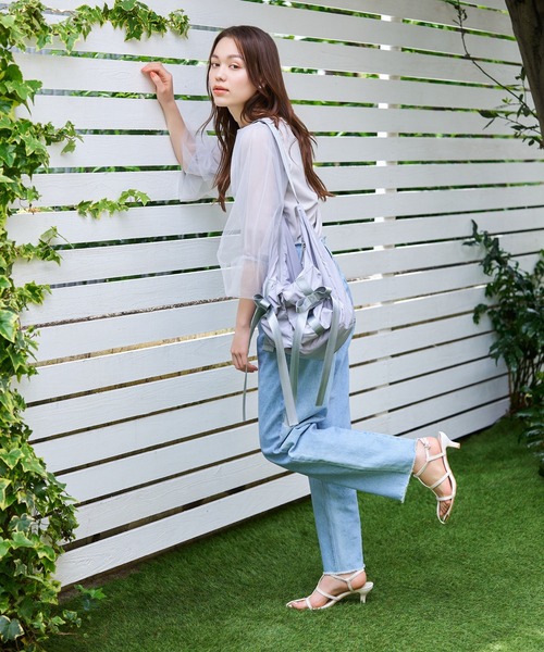 mysty woman（ミスティウーマン）の「ナイロンリボンショルダーBAG　128281 【500mlペットボトル収納可能！】（ショルダーバッグ・レディース・ブラック/シルバーグレー/カーキ・FREE）」の5枚目の写真