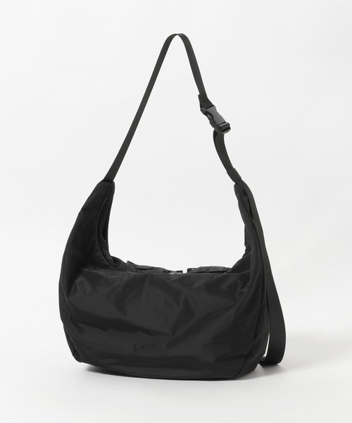 mysty woman（ミスティウーマン）の「ナイロンリボンショルダーBAG　128281 【500mlペットボトル収納可能！】（ショルダーバッグ・レディース・ブラック/シルバーグレー/カーキ・FREE）」の11枚目の写真