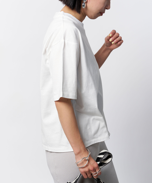 VERMEIL par iena(ヴェルメイユパーイエナ)の「《追加》upper hights(アッパーハイツ) 別注 BoxTシャツ 242TW0202(Tシャツ/カットソー・レディース・ブラック/ホワイト・FREE)」の18枚目の写真