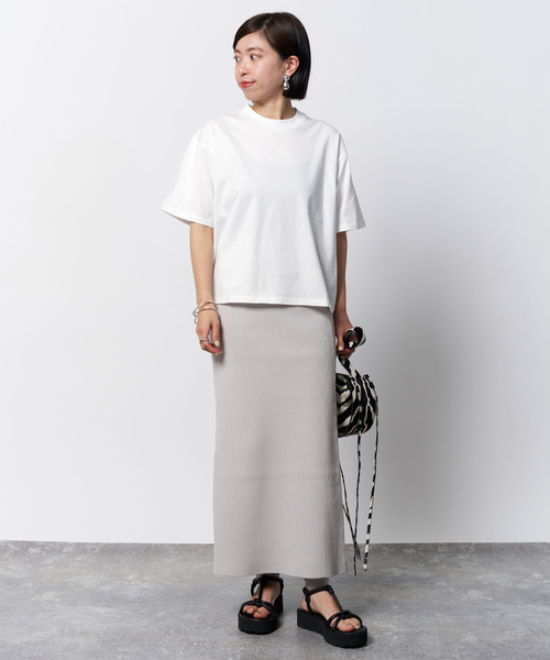 VERMEIL par iena(ヴェルメイユパーイエナ)の「《追加》upper hights(アッパーハイツ) 別注 BoxTシャツ 242TW0202(Tシャツ/カットソー・レディース・ブラック/ホワイト・FREE)」の19枚目の写真