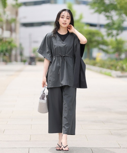 ■韓国■ ラッシュガード クロップ丈 腰リボン スカートセット 韓国 水着 ラッシュガード セパレート ミニスカート i67