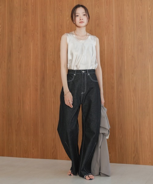 Bab（バブ）の「【S・Mサイズ展開あり】カーブデニムパンツ（デニムパンツ・レディース・インディゴブルー/ブラック・M/S）」の5枚目の写真