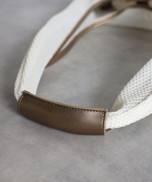 Bonjour Sagan（ボンジュールサガン）の「巾着付きメッシュバッグ（ショルダーバッグ・レディース・ブラック/アイボリー・FREE）」の21枚目の写真