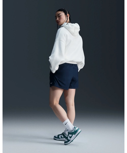 NIKE(ナイキ)の「《NIKEアパレル》WSNSWMRエッセンシャルウーブンショート(その他パンツ・レディース・ホワイト系その他/ダークネイビー/ブラック/グリーン系その他/ホワイト×ブラック/ホワイト系その他2/ブルー系その他・S/M/L/XL/XS)」の13枚目の写真