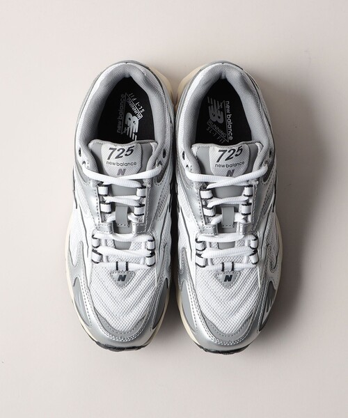 NEW BALANCE(ニューバランス)の「<New Balance>ML725(スニーカー・レディース・ブラック/シルバー・22.5cm/23cm/23.5cm/24cm/24.5cm/25cm)」の4枚目の写真