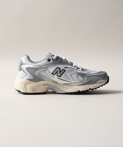 NEW BALANCE(ニューバランス)の「<New Balance>ML725(スニーカー・レディース・ブラック/シルバー・22.5cm/23cm/23.5cm/24cm/24.5cm/25cm)」の5枚目の写真