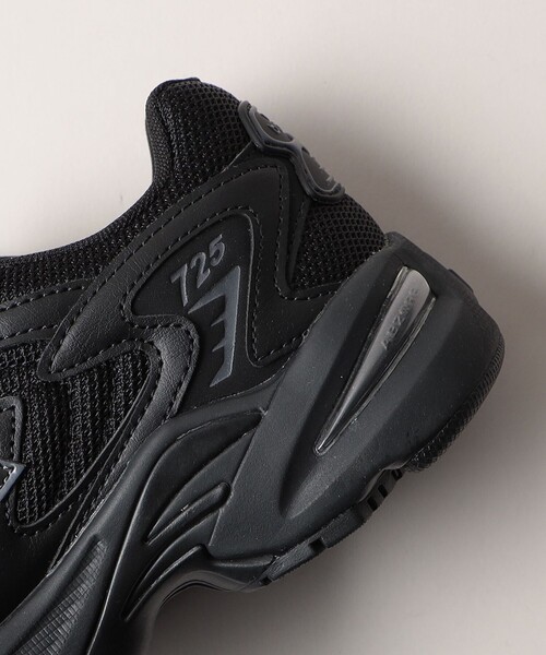 NEW BALANCE(ニューバランス)の「<New Balance>ML725(スニーカー・レディース・ブラック/シルバー・22.5cm/23cm/23.5cm/24cm/24.5cm/25cm)」の13枚目の写真