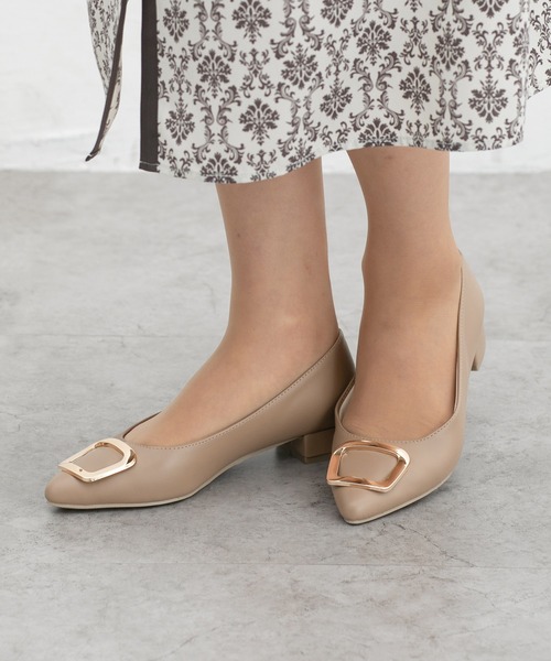 Honeys（ハニーズ）の「モチーフ付ポインテッドパンプス（パンプス・レディース・ブラック/ライトベージュ/ブラック系その他/モカ/ライトカーキ・22.5/23.0/23.5/24.0/24.5）」の12枚目の写真