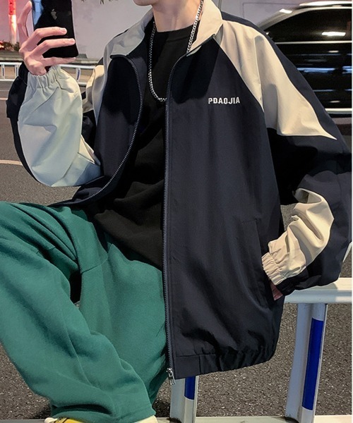 NEW GENTLEMAN（ニュージェントルマン）の「グレミオ 配色 ビッグブルゾン（ナイロンジャケット・メンズ・ブラック/ネイビー・M/L/XL）」の9枚目の写真