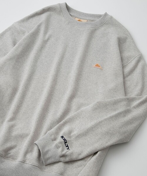 KELTY（ケルティ）の「KELTY（ケルティ）別注裏毛クルーネックスウェット（WEB限定カラー）（スウェット・メンズ・ホワイト/ライトグレー/ブラック/ダークブラウン/グレー/ワインレッド・L/M）」の4枚目の写真