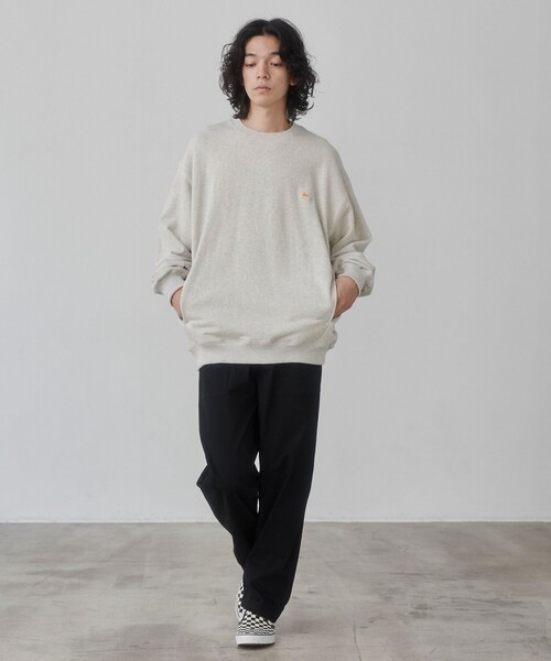 KELTY（ケルティ）の「KELTY（ケルティ）別注裏毛クルーネックスウェット（WEB限定カラー）（スウェット・メンズ・ホワイト/ライトグレー/ブラック/ダークブラウン/グレー/ワインレッド・L/M）」の21枚目の写真