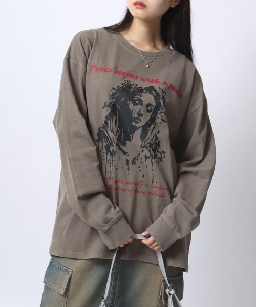 MRU（エムアールユー）の「MRU/エムアールユー ヴィンテージライク ピグメント加工 オーバーサイズ ロンT 長袖 レディース メンズ（Tシャツ/カットソー・メンズ・ブラック系その他/ブラウン系その他/ブラック系その他3/ブラック系その他2/ブラック/モカ・L/M/LL）」の17枚目の写真