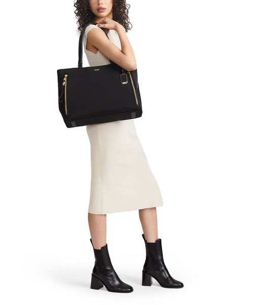 TUMI(トゥミ)の「VOYAGEUR 「ヴァレッタ」ラージ・トート(A4/PC15インチまで対応)(トートバッグ・レディース・インディゴブルー・FREE)」の2枚目の写真