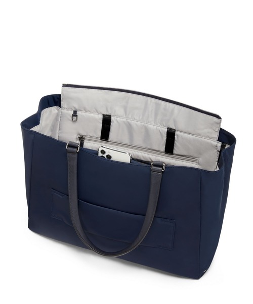 TUMI（トゥミ）の「VOYAGEUR 「ヴァレッタ」ラージ・トート（A4/PC15