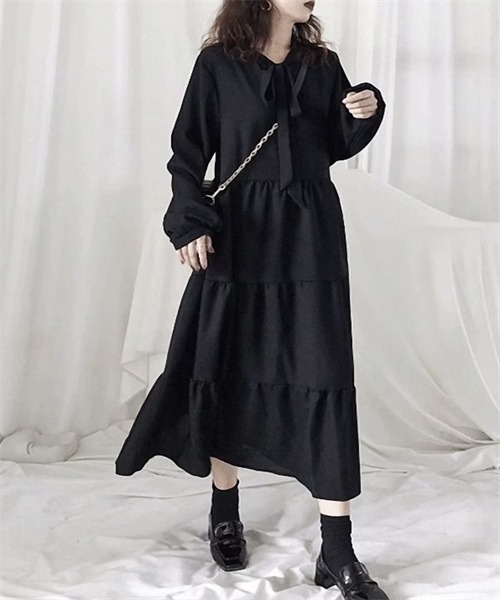 Dream garden(ドリームガーデン)の「ボウタイ襟 ティアードワンピース(ワンピース・レディース・ブラック・2XL/XL/L/M/S)」の12枚目の写真
