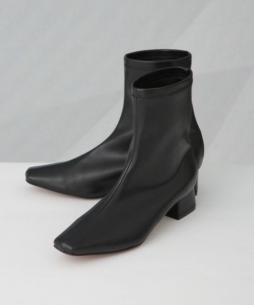 NANO universe(ナノユニバース)の「ストレッチスクエアトゥショートブーツ(ブーツ・レディース・ブラック/ベージュ・36/37/38)」の5枚目の写真