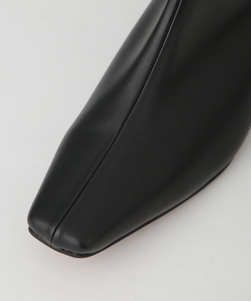 NANO universe(ナノユニバース)の「ストレッチスクエアトゥショートブーツ(ブーツ・レディース・ブラック/ベージュ・36/37/38)」の11枚目の写真