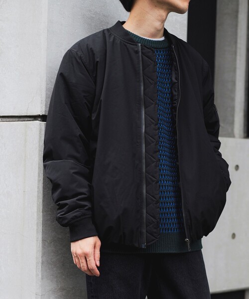BEAMS HEART(ビームスハート)の「ソリッド タフタ MA-1(ライダースジャケット・メンズ・オリーブ/ブラック・LARGE/MEDIUM/SMALL)」の5枚目の写真