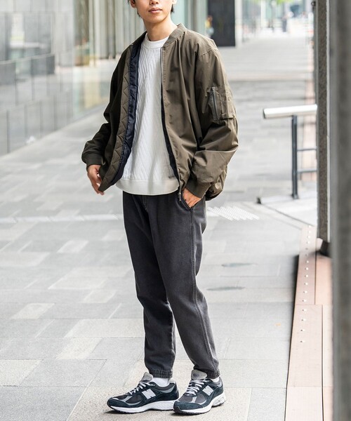 BEAMS HEART(ビームスハート)の「ソリッド タフタ MA-1(ライダースジャケット・メンズ・オリーブ/ブラック・LARGE/MEDIUM/SMALL)」の8枚目の写真