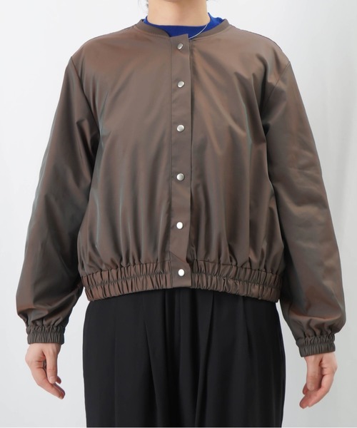 LUCA/LADY LUCK LUCA（ルカ/レディラックルカ）の「LC/LLL 玉虫シャンブレーギャザーブルゾン / バックフレアショートブルゾン【セットアップ着用可】（ブルゾン・レディース・ブラック/ブラウン・FREE）」の16枚目の写真