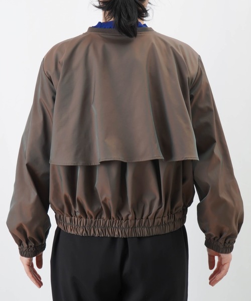 LUCA/LADY LUCK LUCA（ルカ/レディラックルカ）の「LC/LLL 玉虫シャンブレーギャザーブルゾン / バックフレアショートブルゾン【セットアップ着用可】（ブルゾン・レディース・ブラック/ブラウン・FREE）」の17枚目の写真