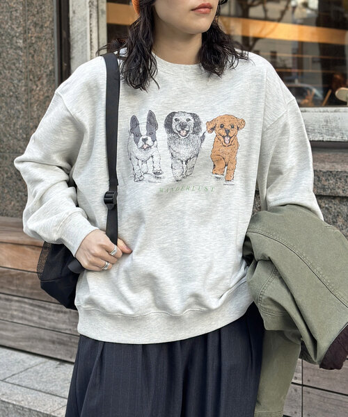 MONCLER 動物柄 トレーナー