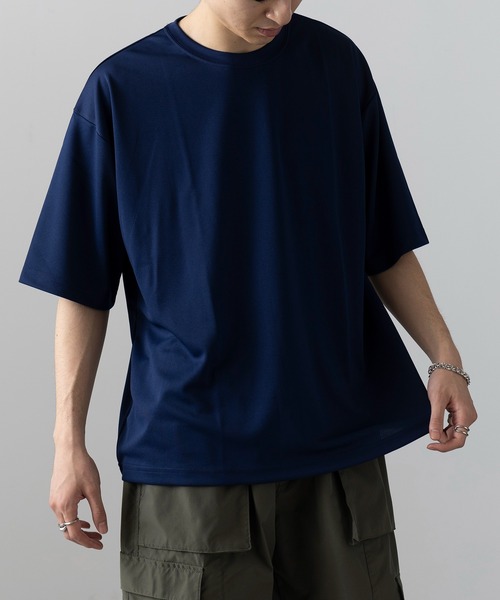 wundou(ウンドウ)の「吸汗速乾!ベタつかない快適な着心地が◎【wundou】ストリートTシャツ P321(Tシャツ/カットソー・メンズ・ブラック/ネイビー/ホワイト・S/M/L)」の8枚目の写真