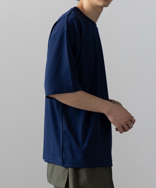 wundou(ウンドウ)の「吸汗速乾!ベタつかない快適な着心地が◎【wundou】ストリートTシャツ P321(Tシャツ/カットソー・メンズ・ブラック/ネイビー/ホワイト・S/M/L)」の11枚目の写真